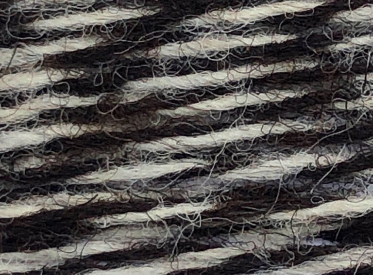 8582 WELSH MOUNTAIN Knoll Yarns